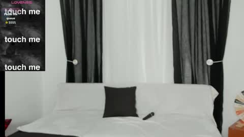 MY ONLYFANS page is back -   online show from April 20, 10:11 pm