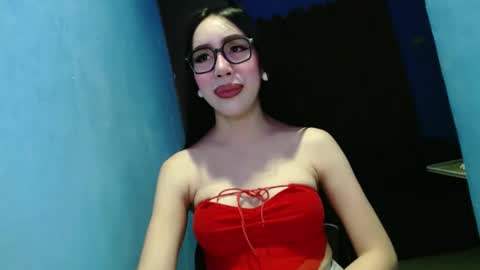 sexy_emily92 online show from February 26, 10:47 am