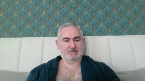 Snapshot of sexy_italiandaddy chatting on April 14, 7:03 am Antonio online show from April 14, 7:03 am