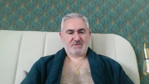 Snapshot of sexy_italiandaddy chatting on April 23, 1:57 pm Antonio online show from April 23, 1:57 pm