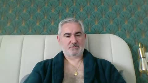 Snapshot of sexy_italiandaddy chatting on May 8, 7:46 am Antonio online show from May 8, 7:46 am