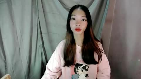 Snapshot of sexy_jeann chatting on December 3, 1:57 am Shane online show from December 3, 1:57 am