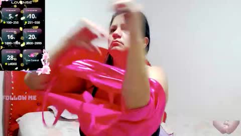 Jhoan online show from November 26, 11:00 am