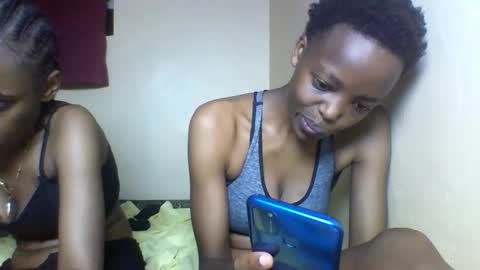 Snapshot of sexy_kaly chatting on September 10, 12:32 am Sexy kaly online show from September 10, 12:32 am