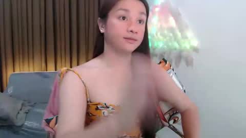 Snapshot of sexy_kitty699 chatting on March 18, 2:04 am Kathy online show from March 18, 2:04 am
