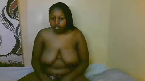 sexy_latasha online show from October 21, 12:33 am
