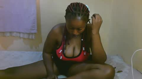 sexy_latasha online show from April 18, 7:01 am