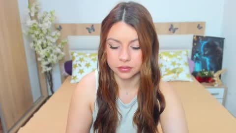 Lily online show from April 2, 1:58 am