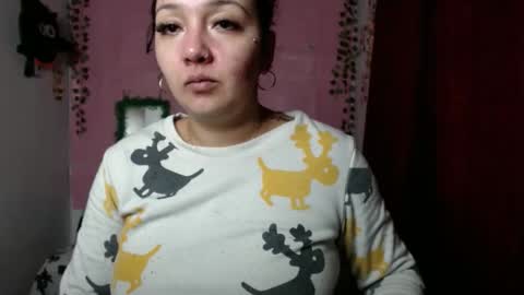 Snapshot of sexy_lolas chatting on March 8, 5:17 am sexy lolas online show from March 8, 5:17 am