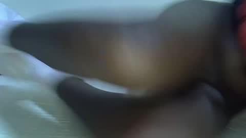 Snapshot of sexy_loner07 chatting on June 5, 9:59 am Loner online show from June 5, 9:59 am
