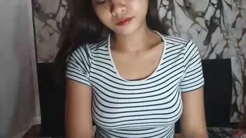 Snapshot of sexy_maisiexoxo chatting on June 29, 5:24 pm Maisie online show from June 29, 5:24 pm