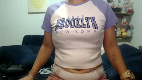 Mary online show from October 1, 11:55 pm