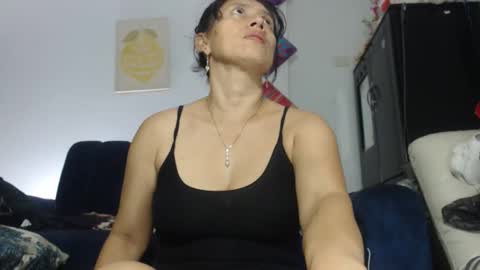 Mary online show from December 15, 12:15 am