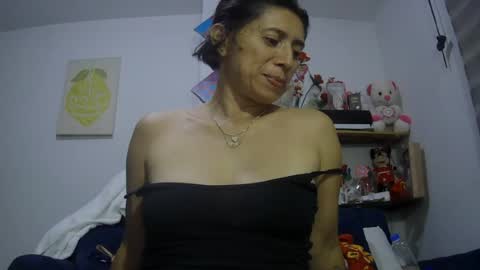 Snapshot of sexy_mary_69 chatting on July 26, 11:22 pm Mary online show from July 26, 11:22 pm
