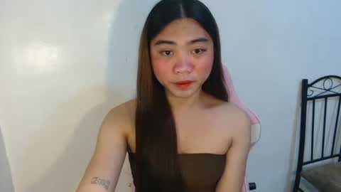 Snapshot of sexy_mikaxoxo chatting on March 29, 11:05 pm mika online show from March 29, 11:05 pm