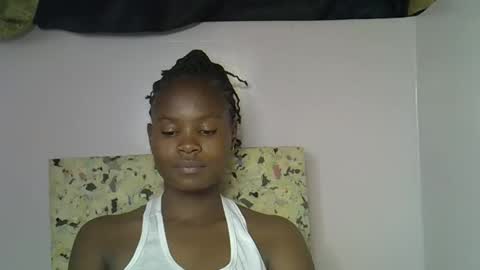 Molyne online show from February 12, 3:18 pm