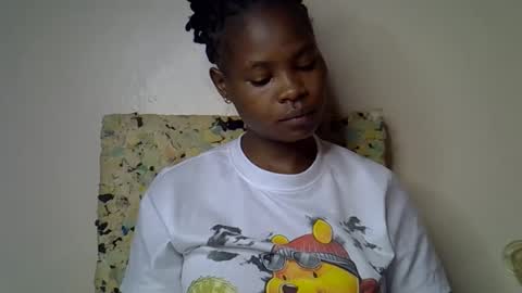 Molyne online show from April 15, 5:03 am