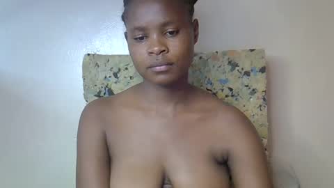 Molyne online show from April 19, 11:31 am