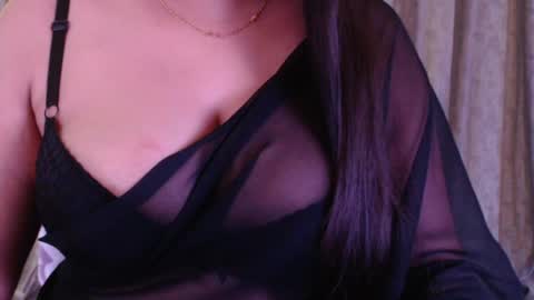 Snapshot of sexy_myra18 chatting on May 22, 5:14 am myra online show from May 22, 5:14 am