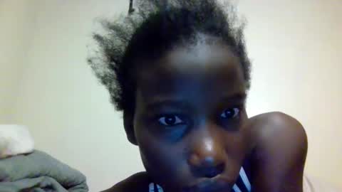 sexy_petittie online show from October 7, 2:42 am