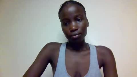 sexy_petittie online show from October 12, 8:24 am