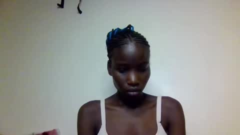 sexy_petittie online show from October 13, 6:24 am