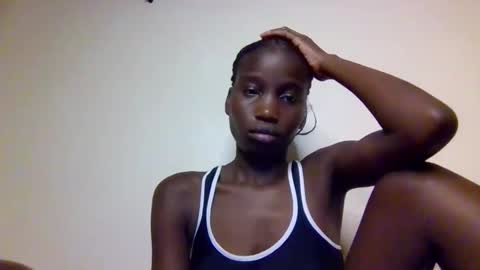 sexy_petittie online show from October 13, 6:41 pm