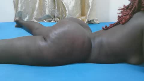 Snapshot of sexy_quincy1 chatting on November 14, 11:35 pm Sexy Quincy online show from November 14, 11:35 pm