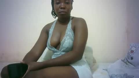 sexy_sandrah online show from March 20, 7:35 am