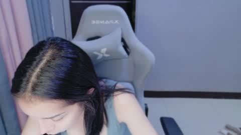 Snapshot of sexy_sersi chatting on October 3, 8:11 am sexy_sersi online show from October 3, 8:11 am