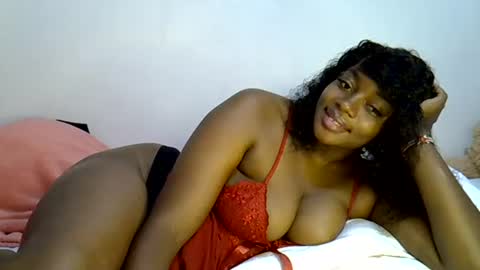 laura online show from July 15, 1:00 am