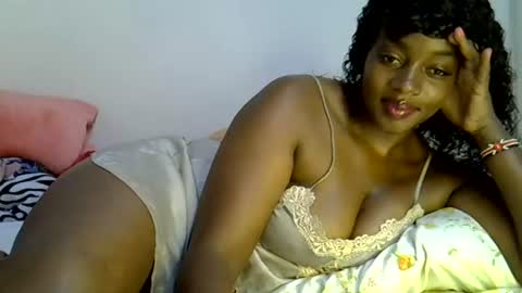 laura online show from August 4, 5:43 am