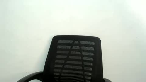 Snapshot of sexy_sinaha chatting on December 22, 2:28 am naomi online show from December 22, 2:28 am