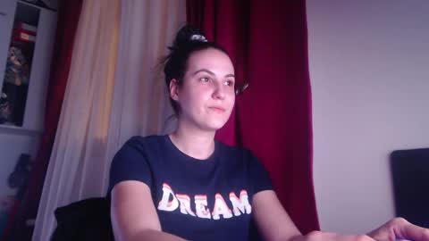 Slimm online show from March 8, 5:01 pm