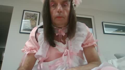 Snapshot of sexy_sophie125 chatting on September 19, 4:51 pm Sexy Sophie online show from September 19, 4:51 pm