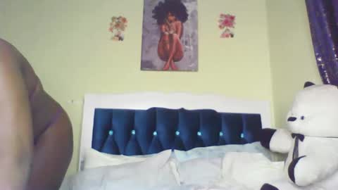 Snapshot of sexy_talia1 chatting on October 1, 9:10 pm Eunice online show from October 1, 9:10 pm