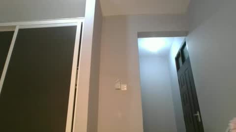 Snapshot of sexy_veena chatting on June 2, 9:39 pm sexy_veena online show from June 2, 9:39 pm