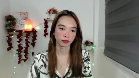 Snapshot of sexy_venicexx chatting on February 11, 10:48 am   online show from February 11, 10:48 am