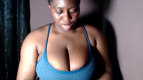 Snapshot of sexy_wet_ria chatting on May 21, 7:59 am ria online show from May 21, 7:59 am