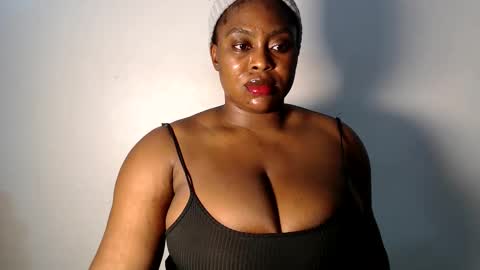 Luna online show from March 2, 9:43 pm