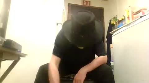 Daddy online show from April 21, 2:56 pm