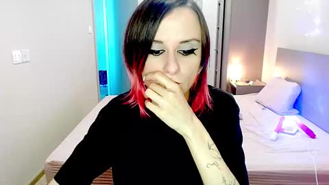 Mandy Green online show from December 17, 1:07 am