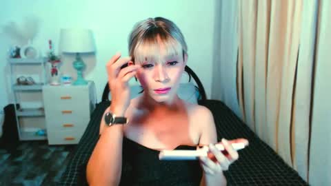 Snapshot of sexy_yllona chatting on May 5, 7:22 pm sexy_yllona online show from May 5, 7:22 pm