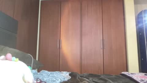 Alice Skay online show from February 6, 7:17 pm