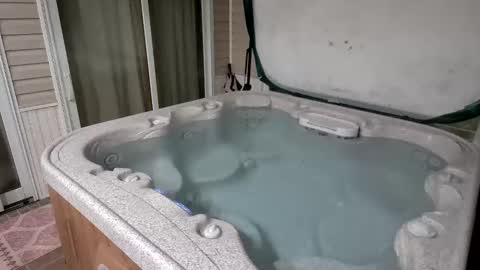 Kali  Brent online show from October 13, 7:08 am