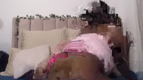 Snapshot of sexyangiexx chatting on March 10, 3:01 am Angie online show from March 10, 3:01 am