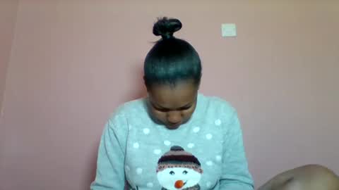 sexyapple2002 online show from September 10, 7:08 am