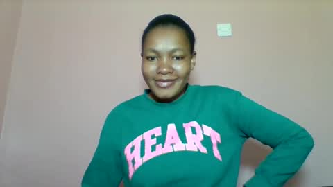 sexyapple2002 online show from September 13, 6:57 am