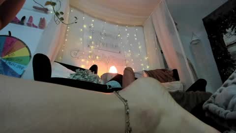 Ashley Teal online show from December 5, 12:52 am