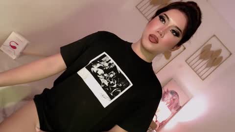 Lexie online show from February 6, 2:15 pm